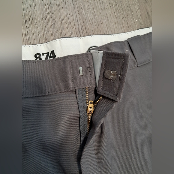 Dickies Men's 44x30 874 Flex Gray Original Fit Uniform Work Pants - Picture 9 of 10